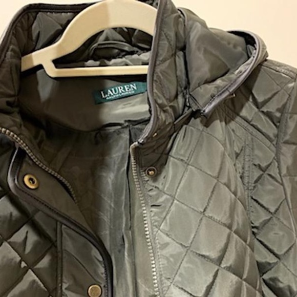 NWT Lauren Ralph Lauren Quilted Hooded Jacket XS - Picture 2 of 11